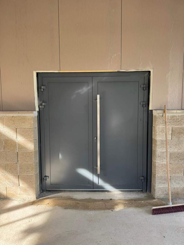 Menuiserie portes intérieures et extérieures Chambourcy