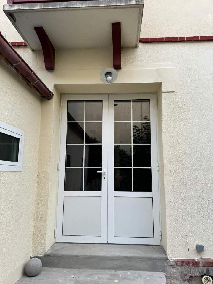 Pose de portes Chambourcy